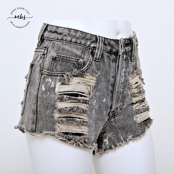 Mink Pink Thrashed Cutoff Distressed High Waist Fray Hem Button Fly Denim Shorts - Picture 5 of 14